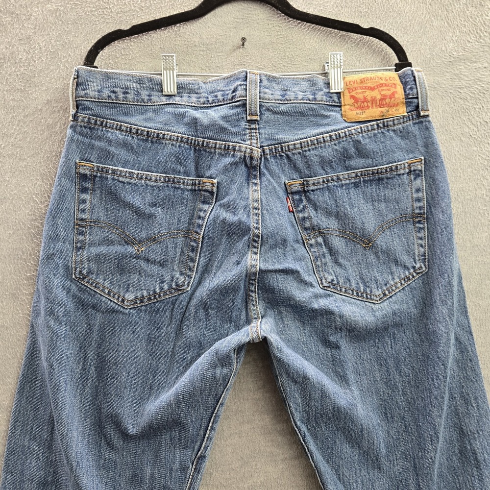 Levi's‎ 501 Men Jeans 36X32 Blue Denim Original Fit Straight Leg Button Fly - Picture 12 of 13